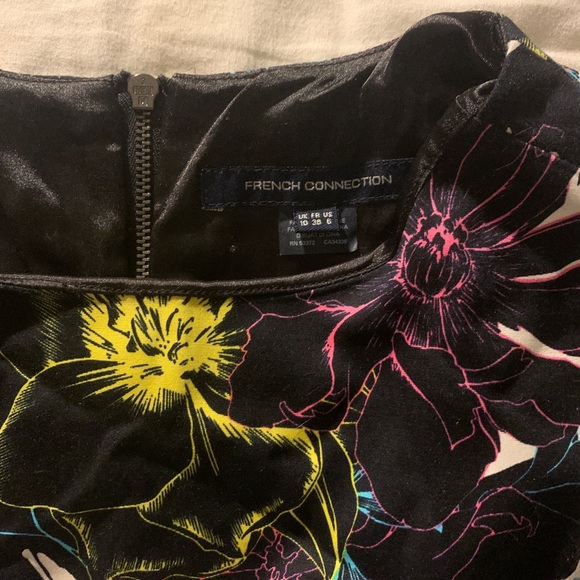 New French Connection Botanical Dress - Picture 4 of 5